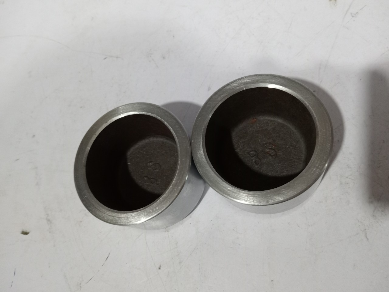 Piston phanh (phi 70 không rãnh) cho máy xúc lật zl50cn 3.0m3 liugong