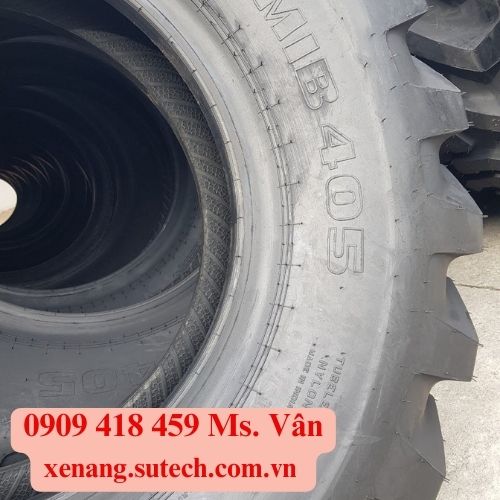 Vỏ xe xúc lật 10-16.5, yếm ruột xe xúc tại Tp. HCM