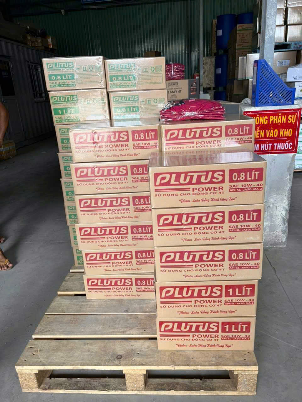 động cơ cần dầu, bạn cần lợi nhuận, đồng hành cùng dầu nhớt PLUTUS