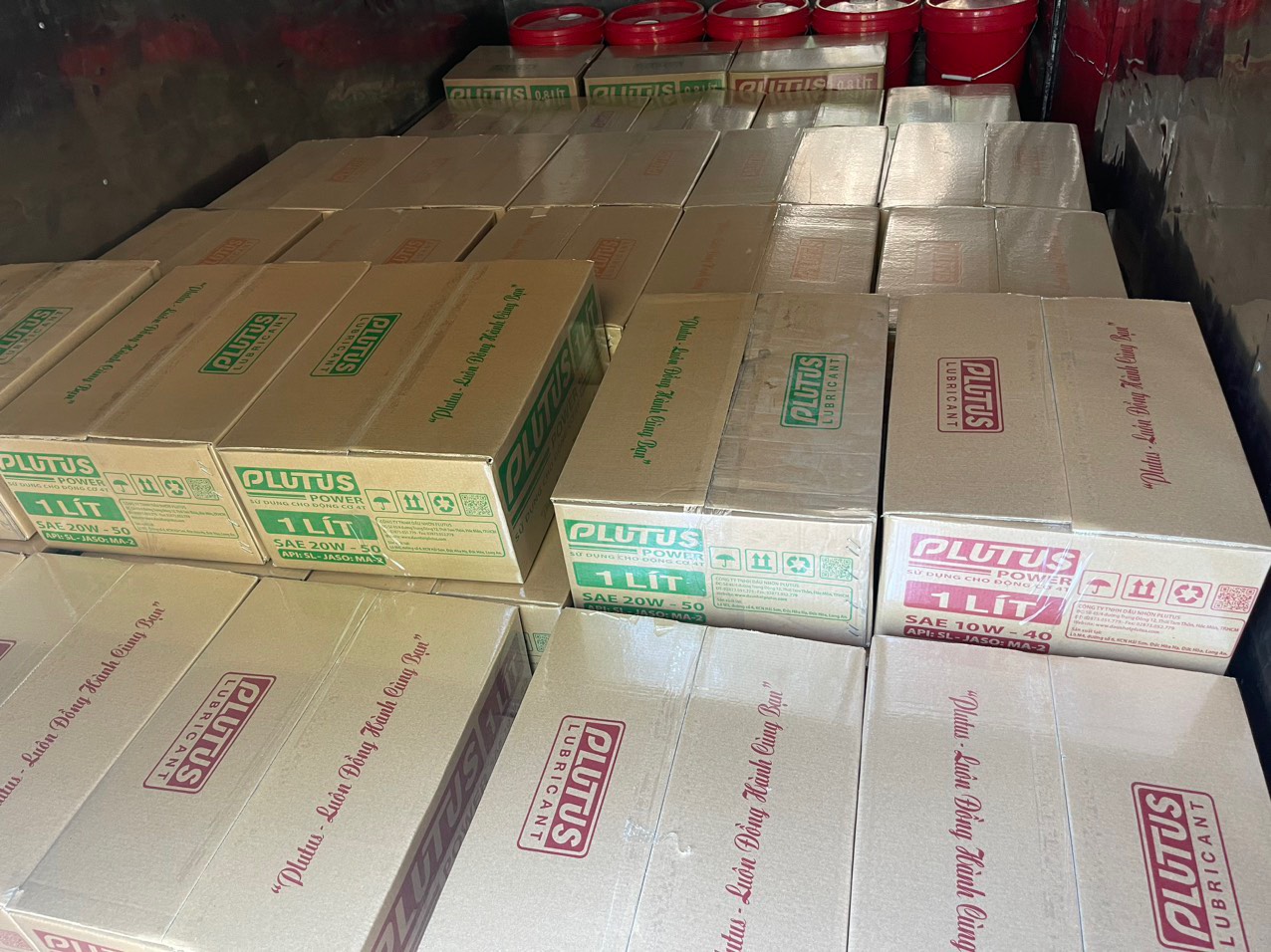 Dầu Nhớt Plutus - Chất lượng vượt xa mong đợi