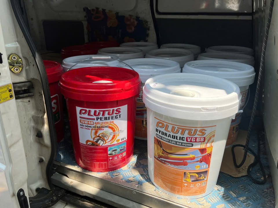 Plutus lubricants - Sức mạnh bền bỉ cho động cơ