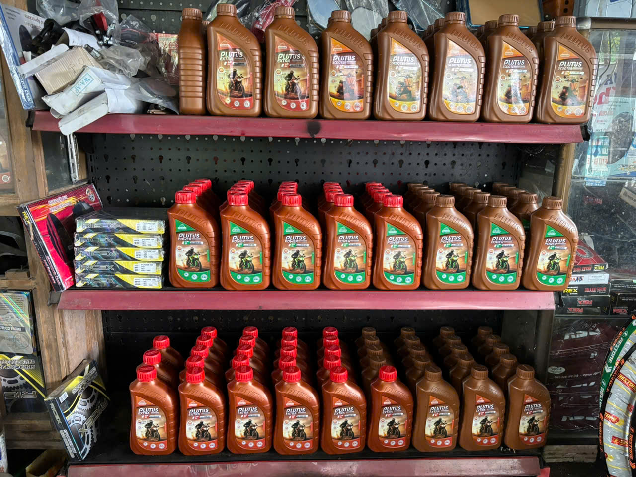 Giới thiệu sản phẩm dầu nhớt Plutus - dầu nhớt chính hãng