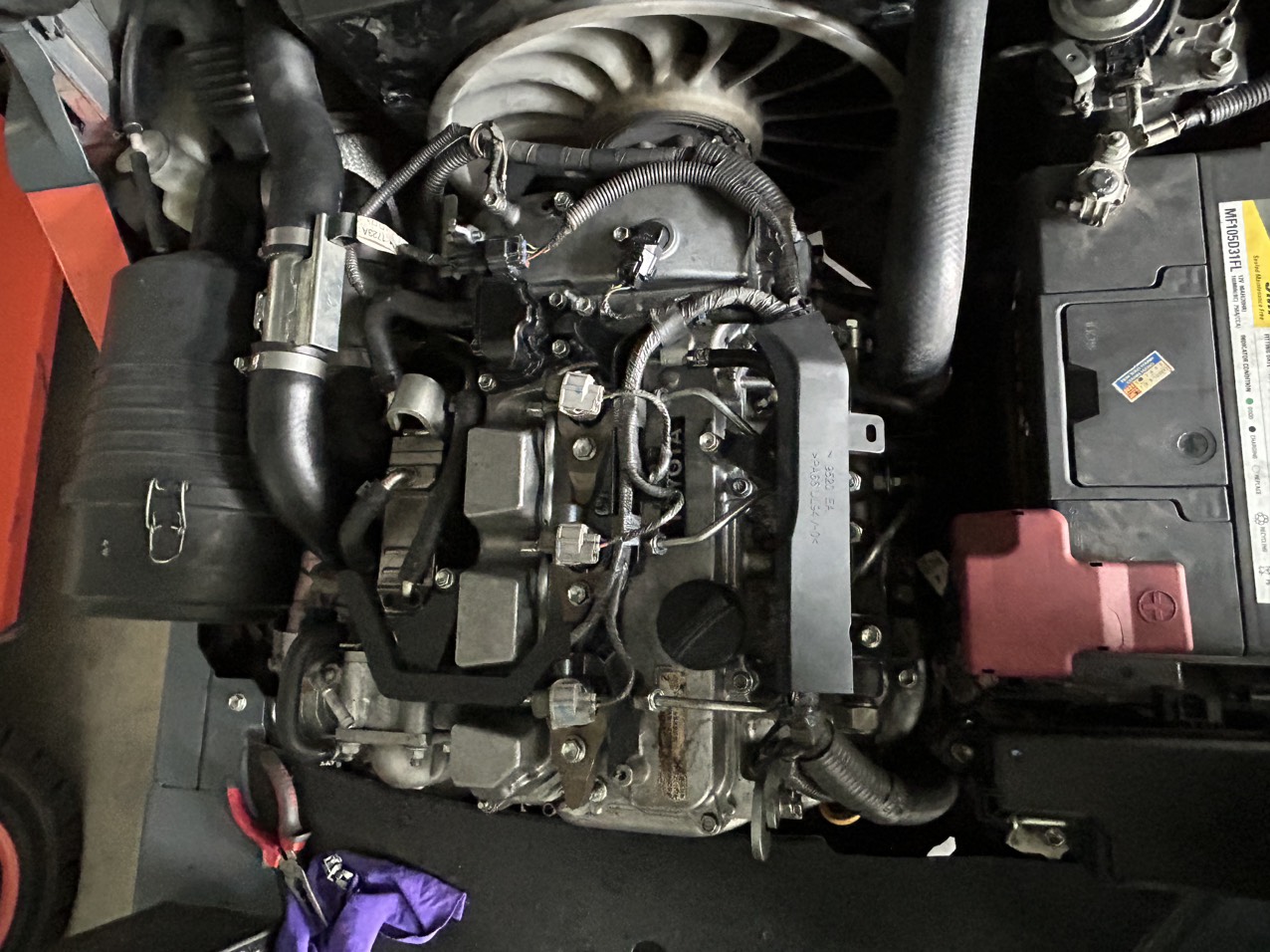 Xe nâng dầu đã qua sử dụng hiệu Toyota 02-8FDJ35
