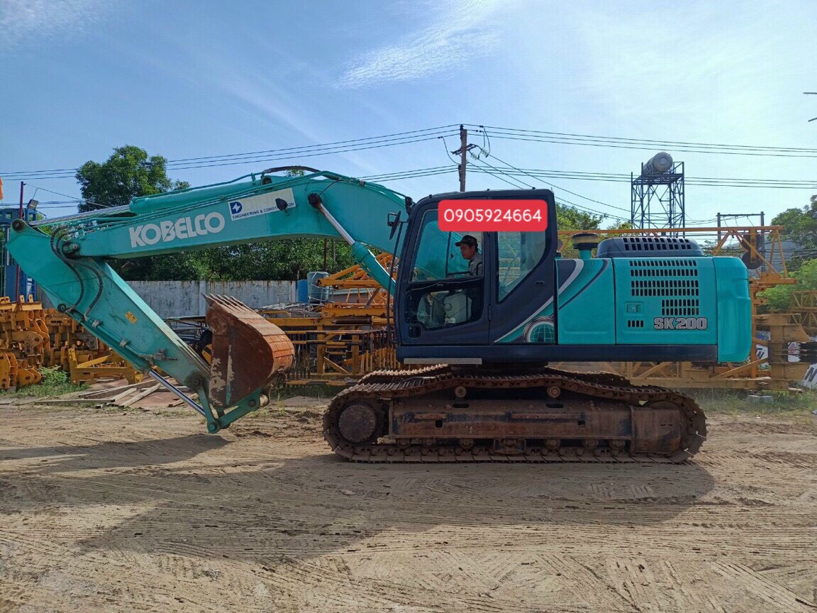 Thanh lý xe  đào đã qua sử dụng Kobelco