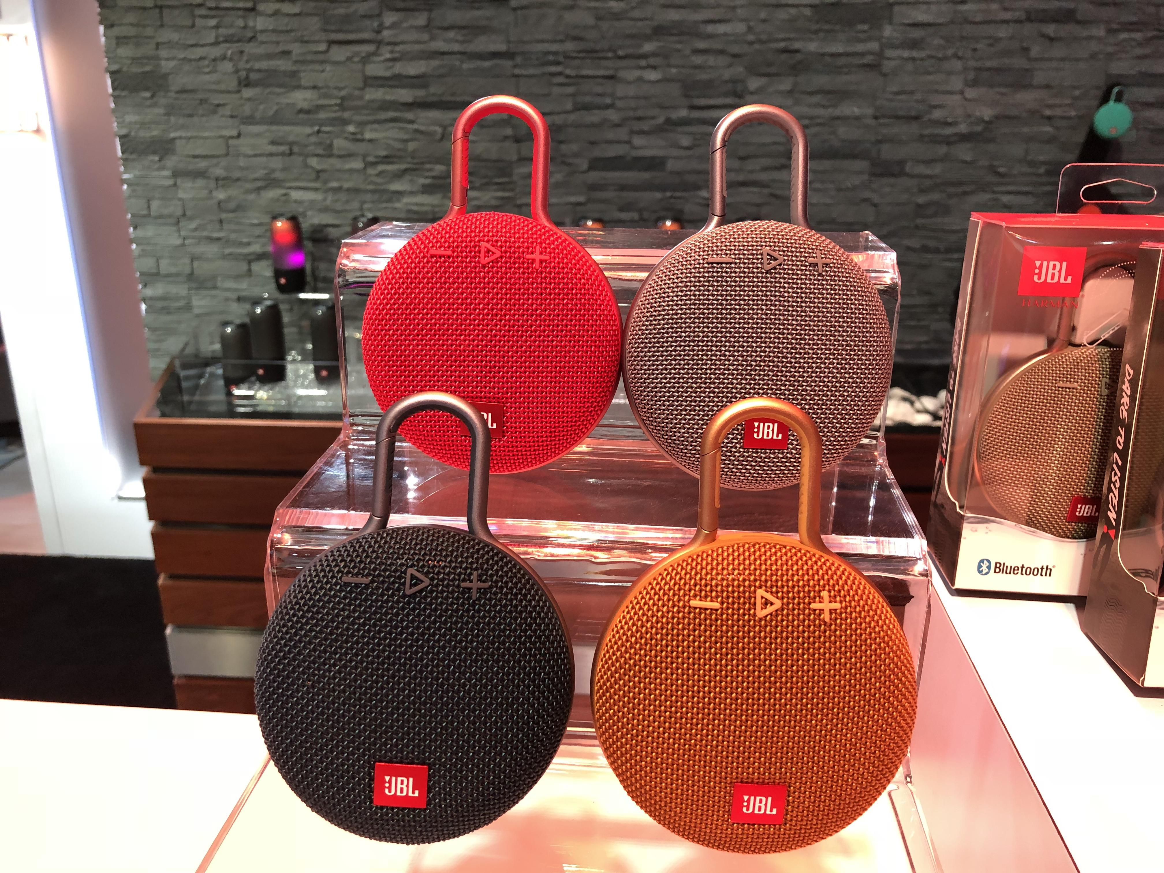 Loa Bluetooth JBJ CLIP 3 - thanh lý hàng mới, giá rẻ