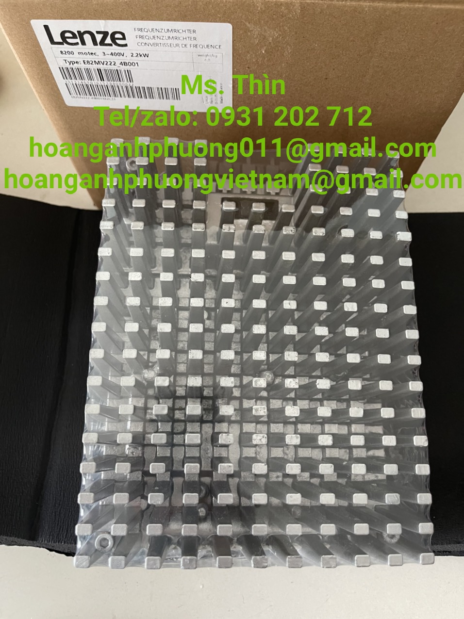 E82MV222_4B001  Biế tần Lenze  chính hãng  new 100%