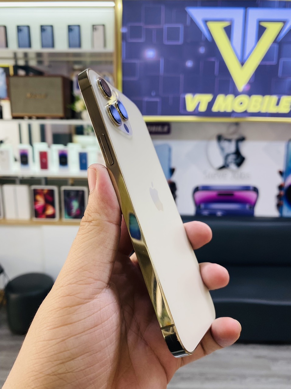 iPhone 12 Pro Max đẹp 99% - Q.Bình Thạnh, TP.HCM