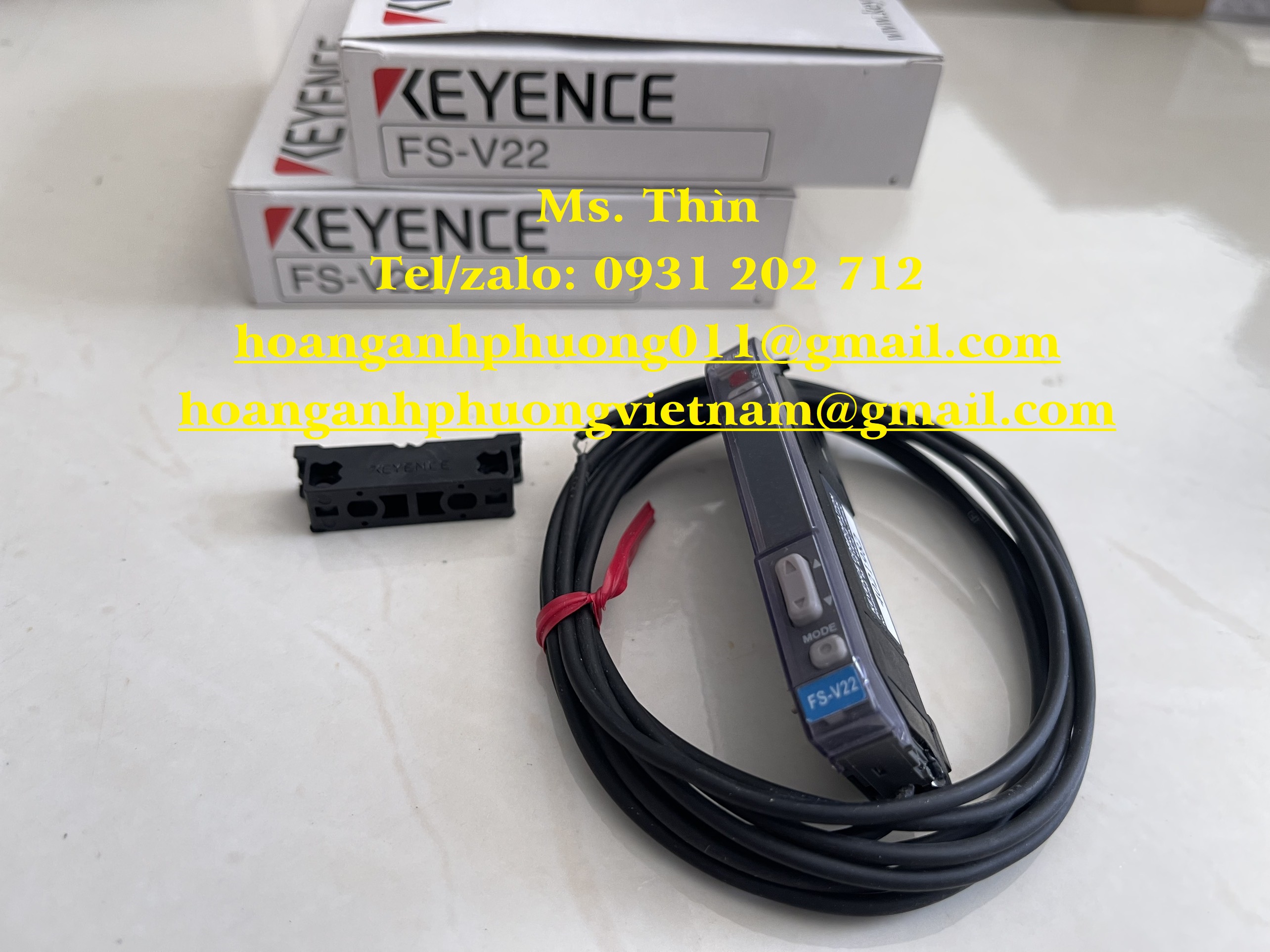 Cảm biến Keyence  FS-V22  hàng nhâp giá tốt  chính hãng