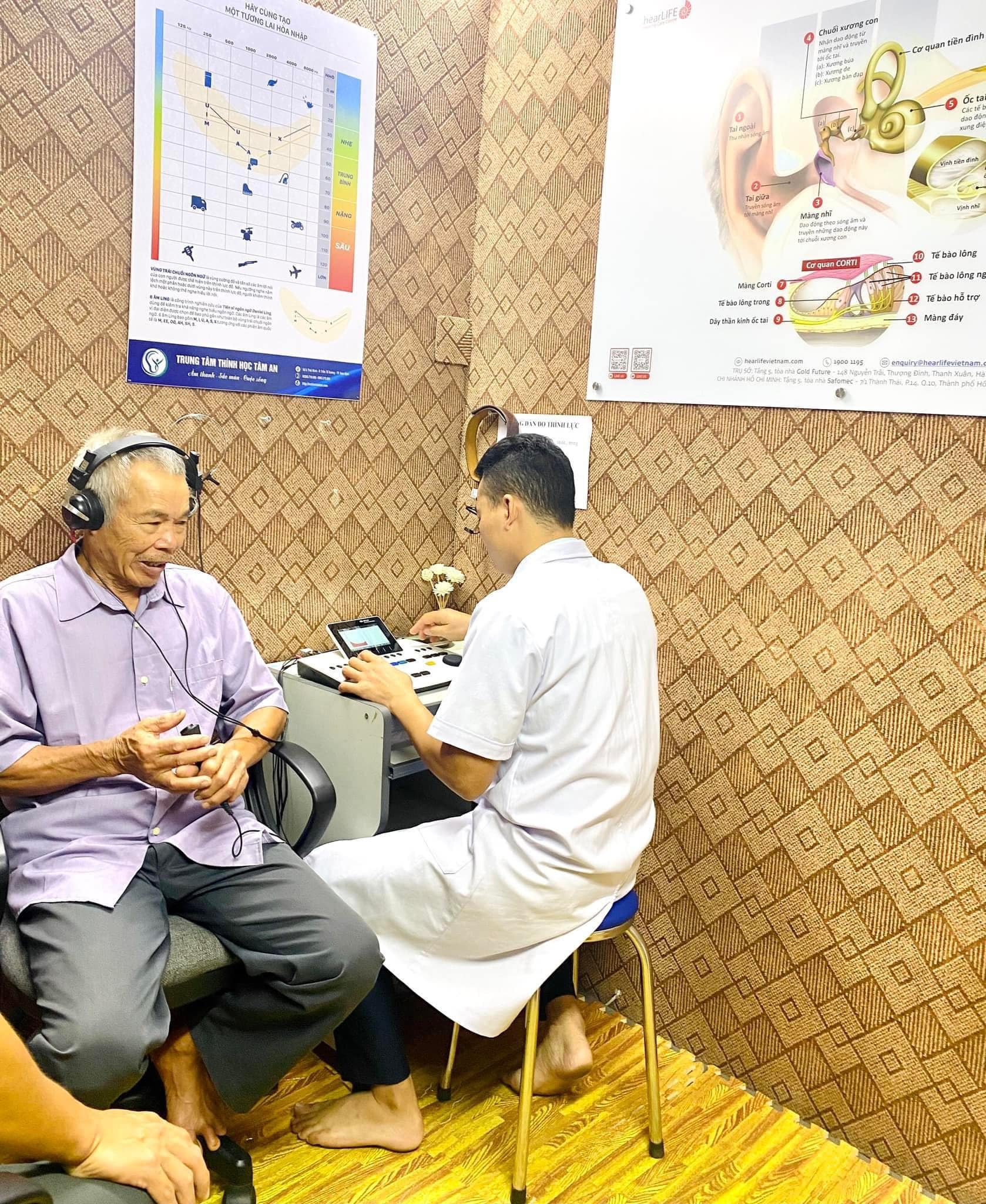 Khiếm thính - có đơn giản chỉ là một thế giới không có âm thanh?