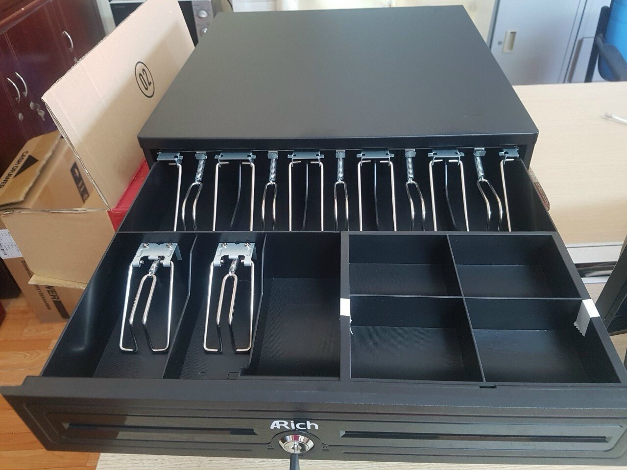 Ngăn kéo đựng tiền ARICH B350 tại hanoi