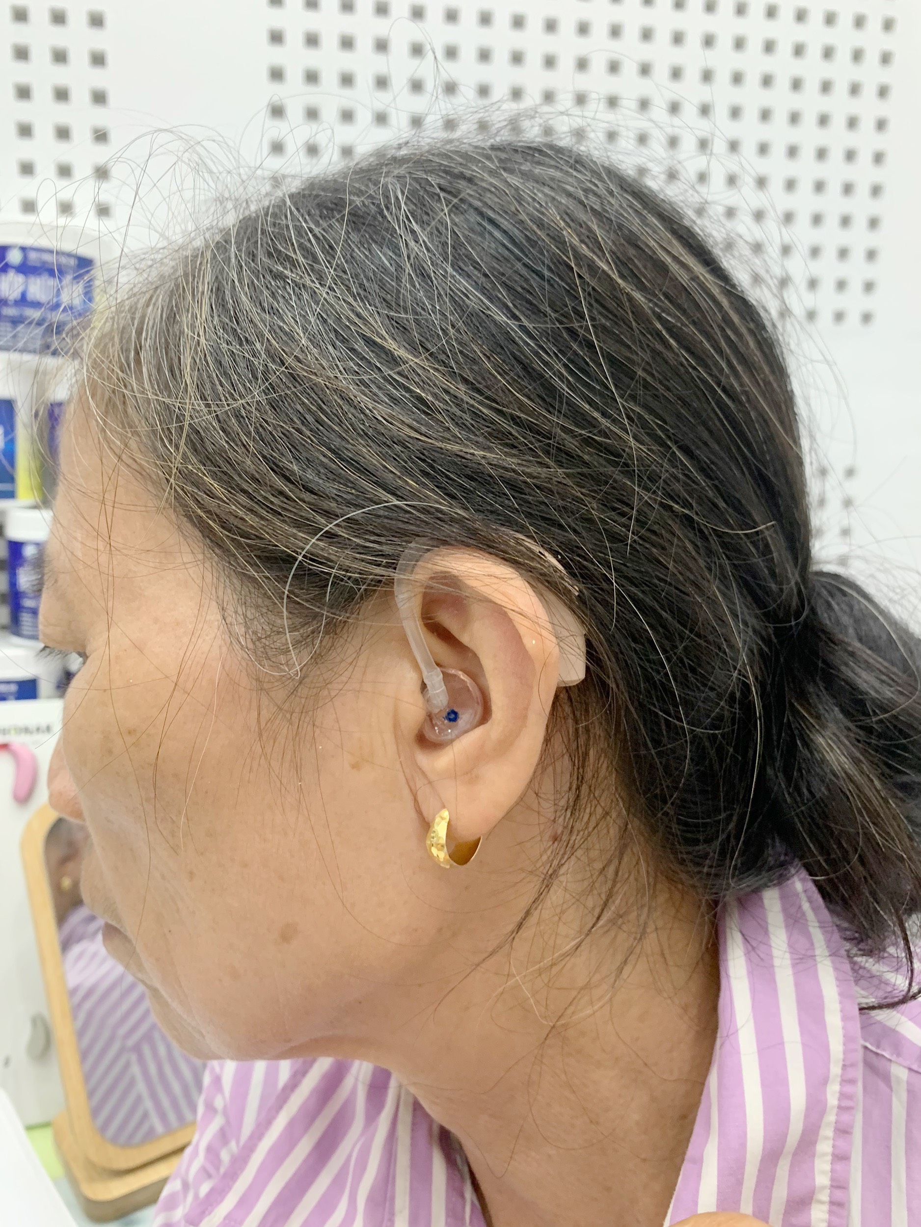 Bạn đang tìm máy trợ thính phù hợp cho người già