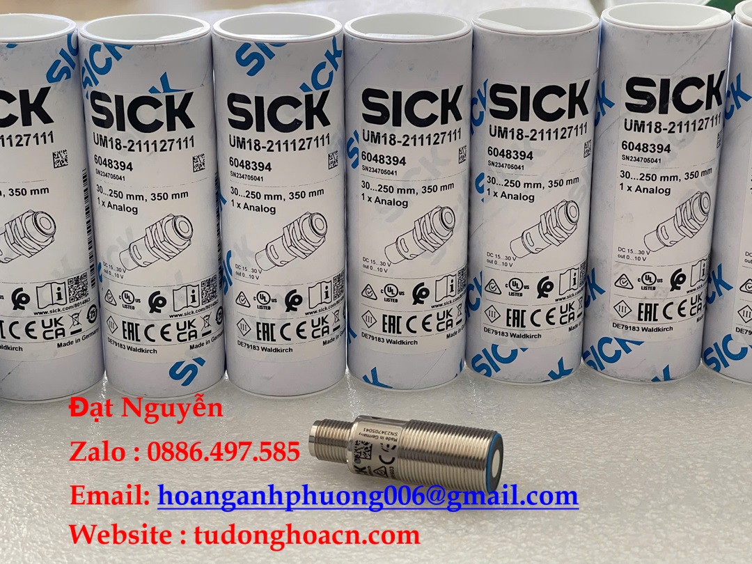 SICK UM18-211127111 Cảm biến đo khoảng cách chính xác cao