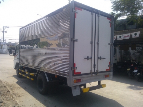 BÁN GIÁ XE TẢI MITSU 1.9 TẤN FUSO CANTER 4.7 THÙNG KÍN– RẺ NHẤT CUỐI NĂM 2017