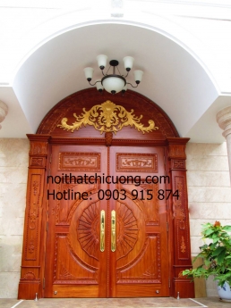 Đồ gỗ nội thất - Cửa gỗ mỹ nghệ kiểu cổ điển sang trọng
