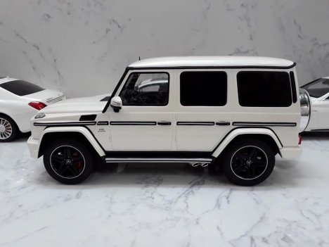 Mô Hình Mec G63 AMG Auto art