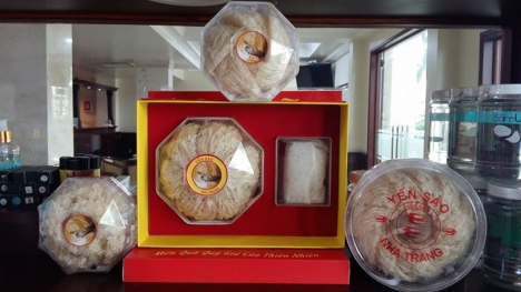 Yến Sào Khánh Hòa táo hạt sen thơm ngon