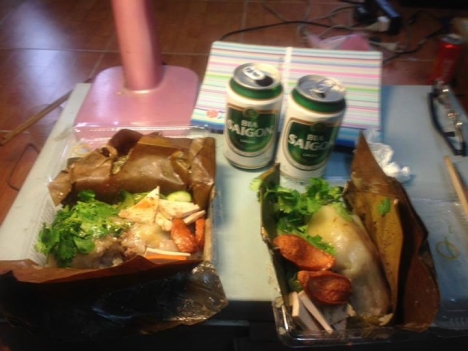 Bánh giò Khủng Long Hà Nội