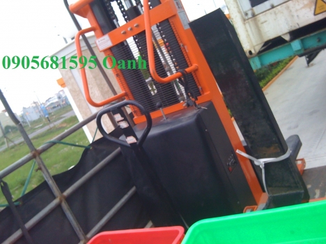 Bán Xe nâng bán tự động giá rẻ tại Quảng Trị 0905681595