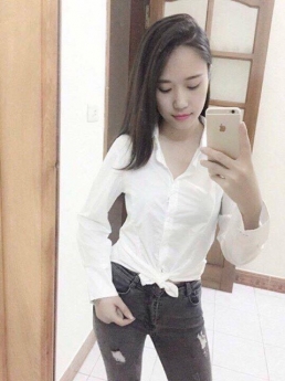 Áo sơ mi trắng trơn