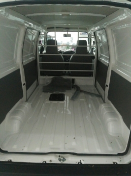 Suzuki Blind Van, xe giá rẻ