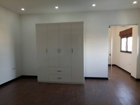 CHO THUÊ MẶT BẰNG CỬA HÀNG DT45M2 MẶT PHỐ ĐÊ LA THÀNH NHỎ