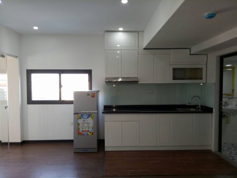 CHO THUÊ CĂN HỘ CHUNG CƯ 1 P.NGỦ,1 P. KHÁCH ĐẦY ĐỦ TIỆN NGHI - TẠI SỐ 18 ĐÊ LA THÀNH NHỎ