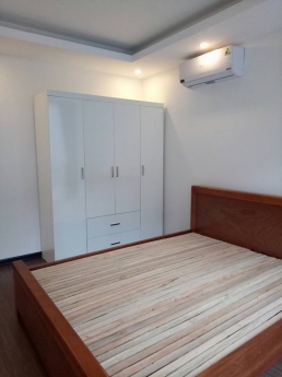 CHO THUÊ CĂN HỘ CHUNG CƯ 1 P.NGỦ,1 P. KHÁCH ĐẦY ĐỦ TIỆN NGHI - TẠI SỐ 18 ĐÊ LA THÀNH NHỎ