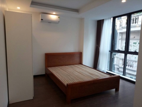 CHO THUÊ CĂN HỘ CHUNG CƯ 1 P.NGỦ,1 P. KHÁCH ĐẦY ĐỦ TIỆN NGHI - TẠI SỐ 18 ĐÊ LA THÀNH NHỎ
