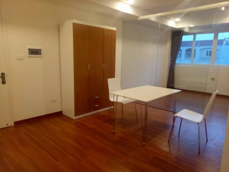 CHÍNH CHO THUÊ VĂN PHÒNG 65M2 MẶT PHỐ ĐÔNG CÁC-Ô CHỢ DỪA