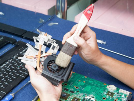 Vệ Sinh Laptop lấy liền Tại Cần Thơ