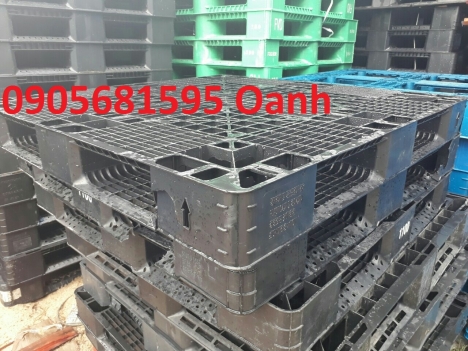 Xả lô pallet nhựa, pallet nhựa mới giá rẻ Quảng Trị 0905681595
