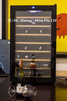 Sắm tủ bảo quản rượu vang, hân hoan đón tết