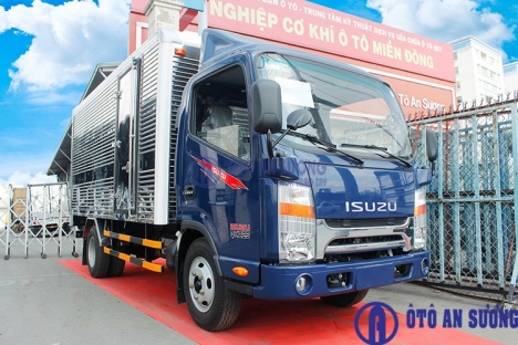 Xe Tải Jac Qkr25 Tải 2T3 Thùng Mui Kín Chạy Trong Thành Phố