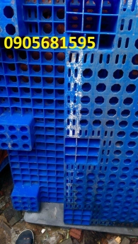 Pallet nhựa mới PL04-LS giá chỉ 380k giao tận nơi 0905681595