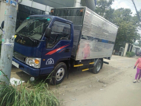 Xe tải JAC 2T4 thùng dài 3m7 giá tốt nhất thị trường 01692826479