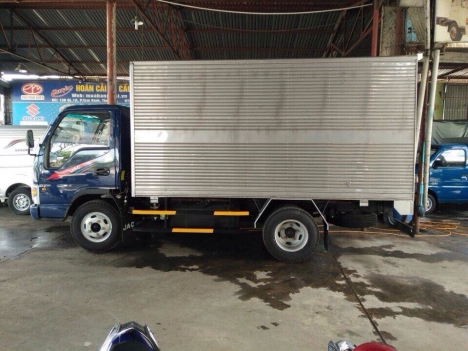 Xe tải JAC 2T4 thùng dài 3m7 giá tốt nhất thị trường 01692826479