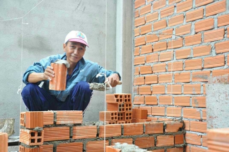 thợ hồ. chuyên nhận và sửa chữa nhà