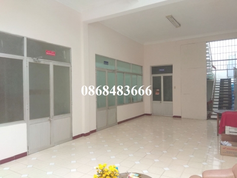 Cho thuê mặt bằng hơn 1000m2 trung tâm thành phố tuy hòa phú yên