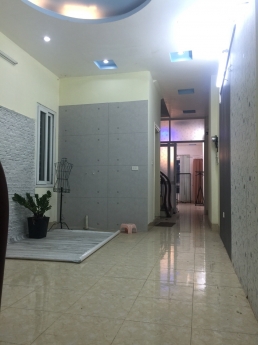Cho thuê nhà tại phố Hoàng Hoa Thám - Ba Đình