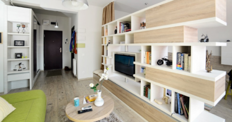 Nhà mặt phố Võ Chí Công , 4 tầng ,16m2