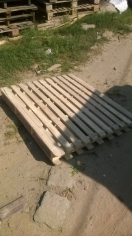 Xe nâng tay thấp giá 3tr5, pallet nhựa rẻ nhất đà nẵng