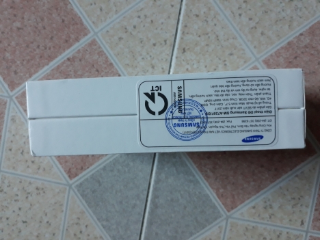 Samsung Galaxy A7 (2017) 32GB (chưa khui hộp)