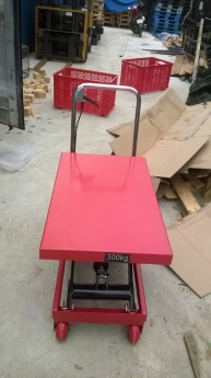 Xe nâng tay ,nâng hàng ,nâng pallet tại đà nẵng,giao hàng toàn quốc