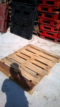 Pallet gỗ đỏ ,gỗ tạp chỉ 35k rẻ nhất đà nẵng