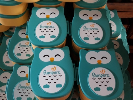 In quà tặng, cung cấp gốm sứ, thủy tinh