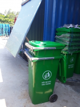 Thùng rác nhựa,công nghiệp ,hình thú,sóng nhựa tại đà nẵng