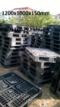 Thanh lý pallet gỗ su ,pallet nhựa chỉ 75k tại đà nẵng