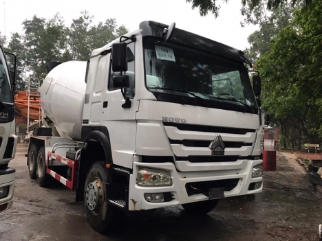 xe bồn và phụ tùng howo giá tốt