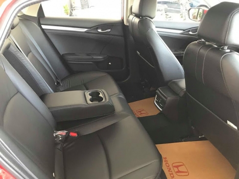 Bán Honda Civic đời 2018
