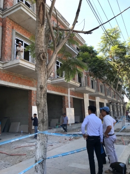 Bán nhà mặt tiền xây dựng mới,trục đường 25m trung tâm quận Liên Chiểu-Sổ hồng chính chủ